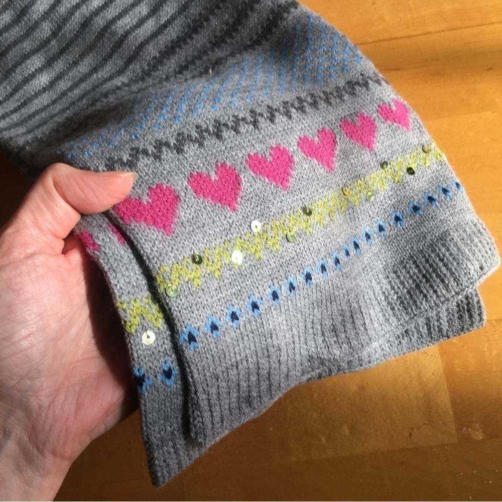 Dearfoams Fairisle Striped Scarf with Hearts, Sequins, Fray, Pink, Green - Picture 15 of 16